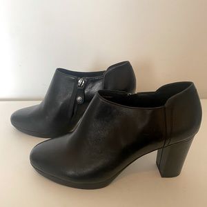 Geox Black Women’s Ankle Boot, Size Nine